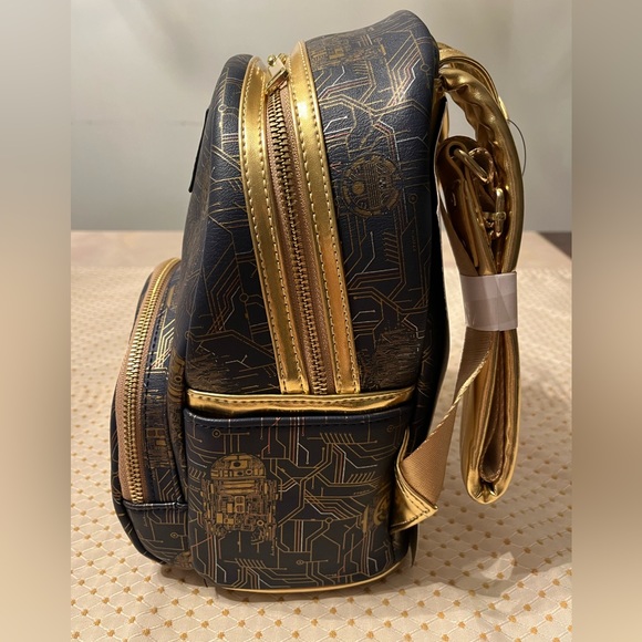 DISNEY PARKS STAR WARS GALAXY'S EDGE DROID DEPOT R2-D2 C-3PO BACKPACK - Picture 3 of 8